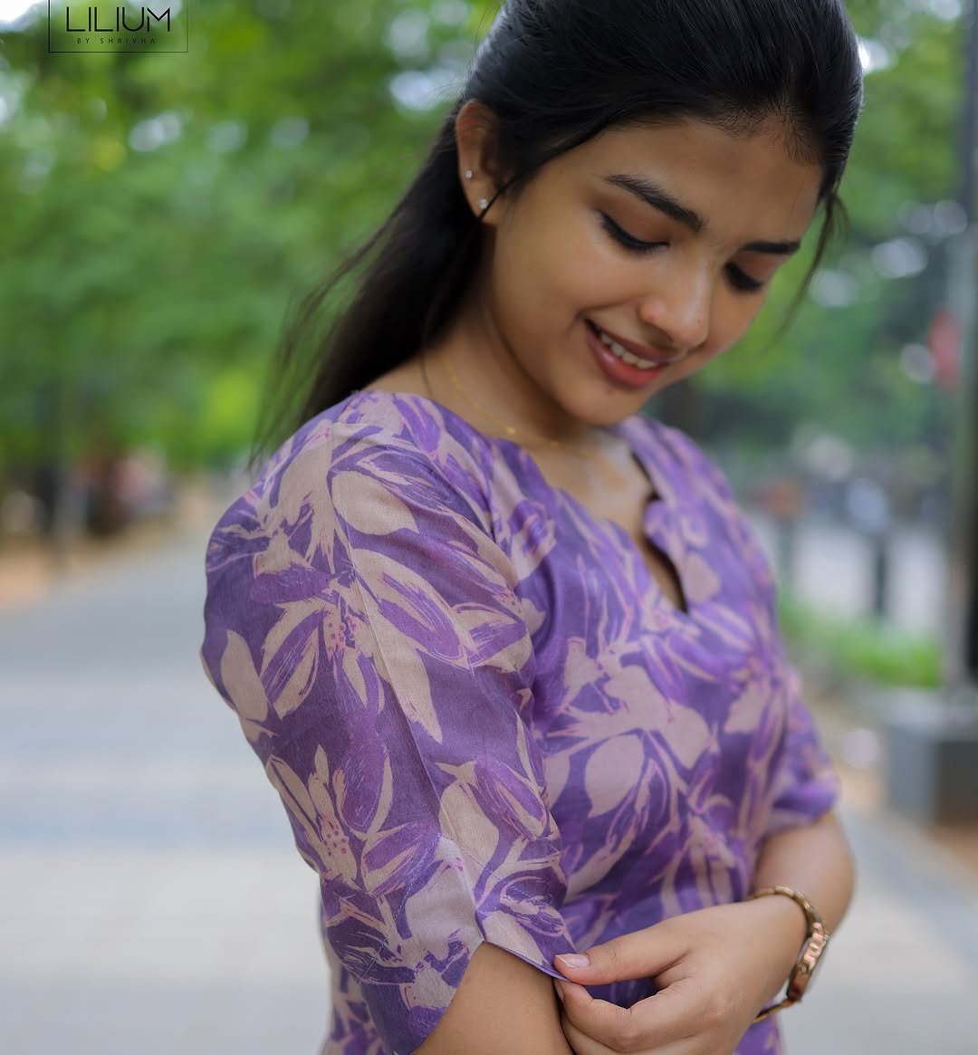 PURPLE TUSSAR KURTI WITH ELBOW SLEEVE