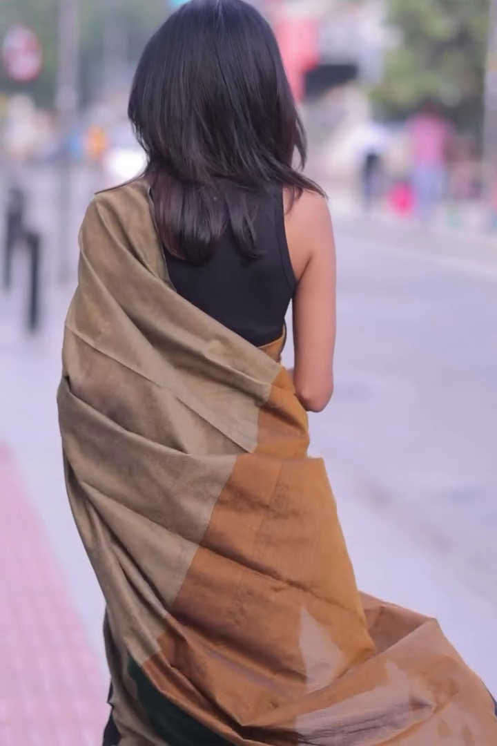 Thennagam Weave Saree
