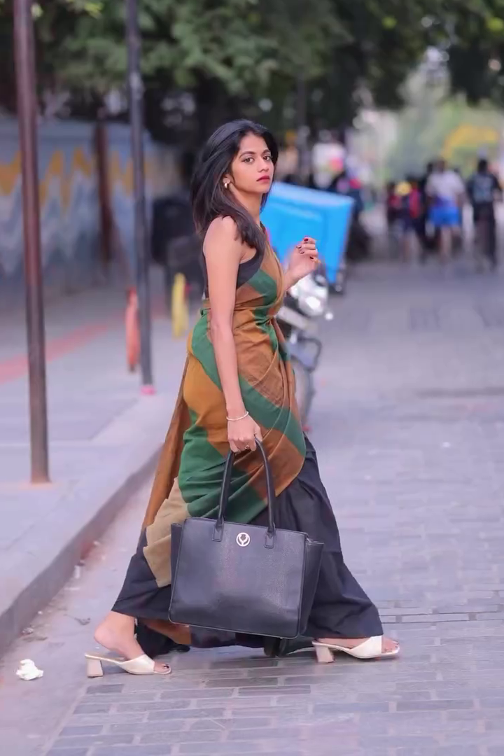 Thennagam Weave Saree