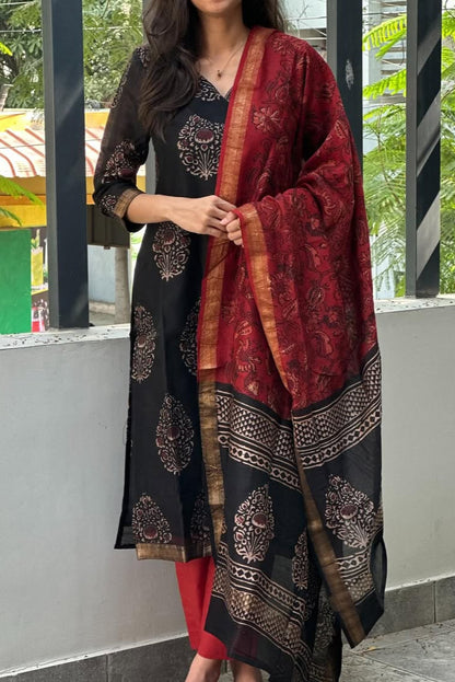 Block Print Bloom Kurti with Dupatta