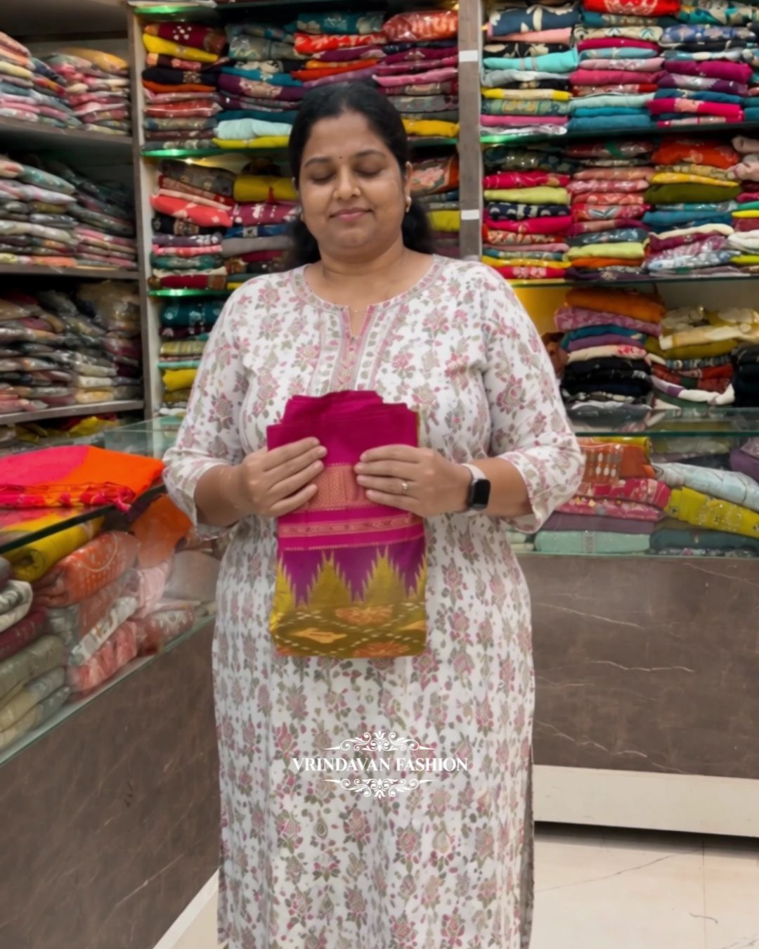 Ikkat Reshmi Silk Saree