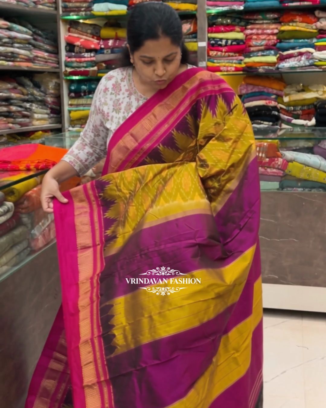 Ikkat Reshmi Silk Saree