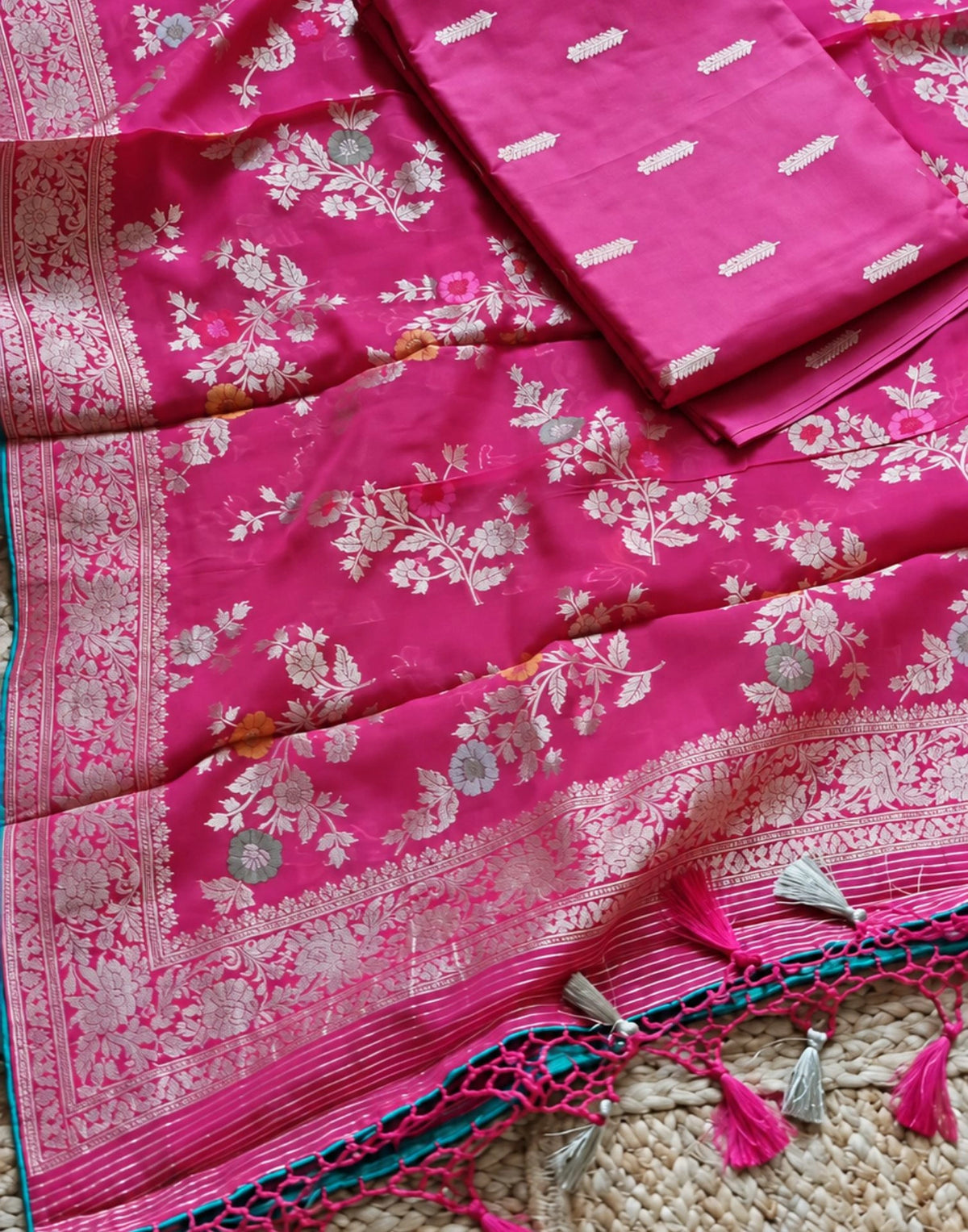 Pavazha Pink Banarasi Suit