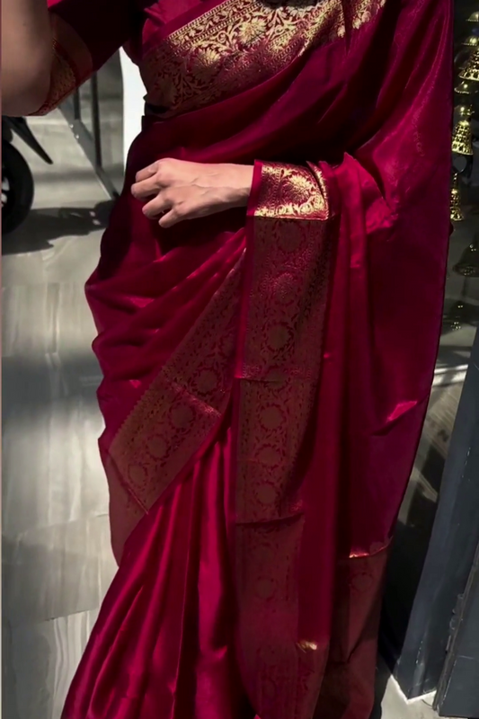 Red Rose Flower Saree