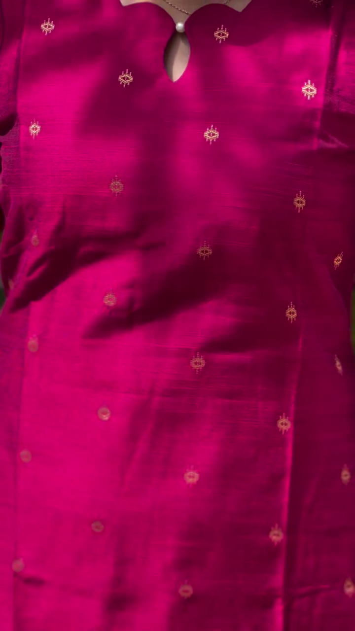 Venba Raw Silk Kurti