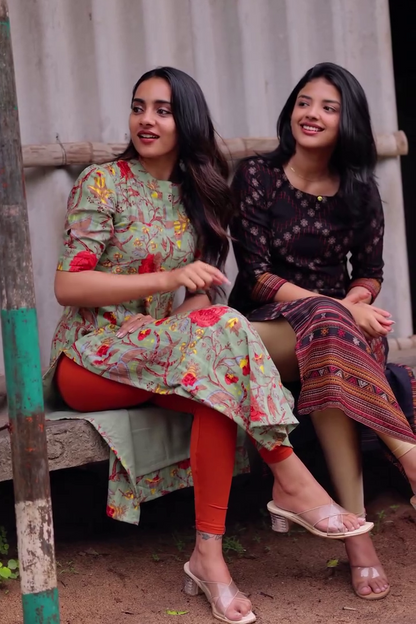 Gulmohar Ikaat kurties
