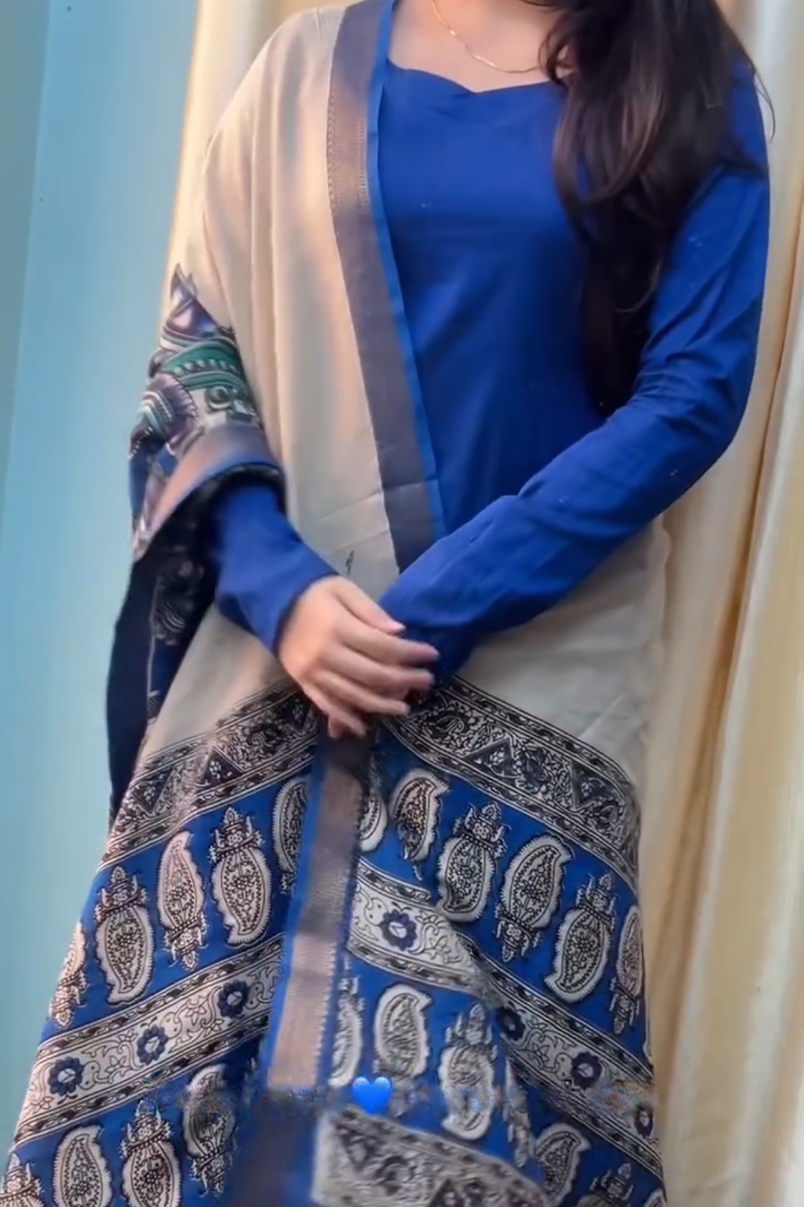 Chennuri Duppata with Raw Silk kurta